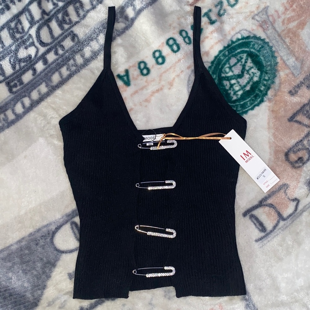 Black Rinestone Safety Pin Top.